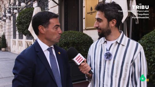 El lehendakari da consejos sobre econom&iacute;a al reportero. Pradales le cuenta que debe ahorrar para, despu&eacute;s, poder invertir y que, despu&eacute;s, debe buscar la rentabilidad en sus inversiones. "Es lo que hemos hecho en Euskadi hist&oacute;ricamente", afirma. 