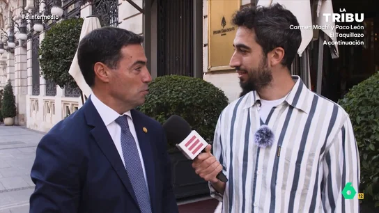El lehendakari Imanol Pradales enseña euskera a Isma Juárez: "Eso suena a 'Isma es la hostia'" El lehendakari da consejos sobre economía al reportero. Pradales le cuenta que debe ahorrar para, después, poder invertir y que, después, debe buscar la rentabilidad en sus inversiones. "Es lo que hemos hecho en Euskadi históricamente", afirma.