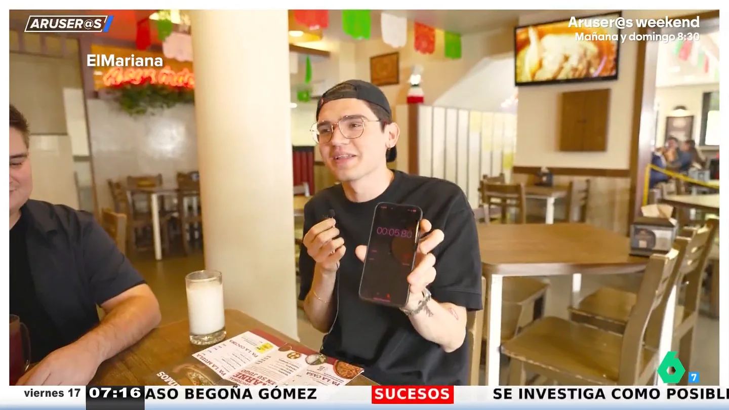 Un youtuber visita el restaurante más rápido del mundo: "Nos han servido todo en 18 segundos" Un youtuber visita el restaurante más rápido del mundo: "Nos han servido todo en 18 segundos"