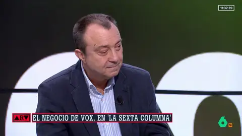 Manuel Cobo responde a Abascal tras acusar a Feijóo de copiarle: "Debería tener más respeto por una persona que ha ganado cuatro elecciones" Manuel Cobo responde a Abascal tras acusar a Feijóo de copiarle: "Debería tener más respeto por una persona que ha ganado cuatro elecciones"
