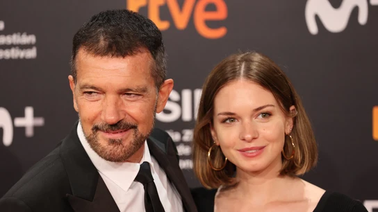 La hija de Antonio Banderas y Melanie Griffith se casa en Valladolid con Álex Gruszynski La hija de Antonio Banderas y Melanie Griffith se casa en Valladolid con Álex Gruszynski