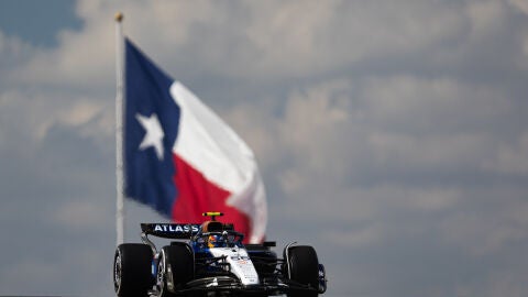 Carlos Sainz durante el sprint en el GP de Estados Unidos