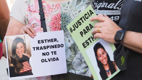 Ciudadanos exigen justicia por el asesinato de Esther L&oacute;pez.