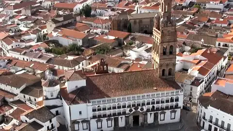 Llerena LLerena