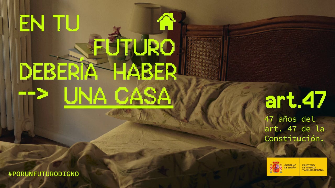 Tres ancianos compartiendo piso en 2055, el anuncio del Ministerio de Vivienda que ha despertado la polémica