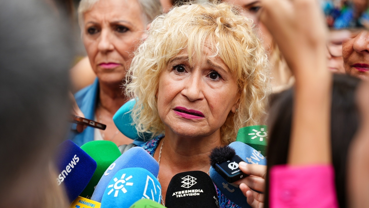 Amama muestra su resignación ante la falta de explicaciones de Juanma Moreno: "Las mujeres en Andalucía no interesamos"