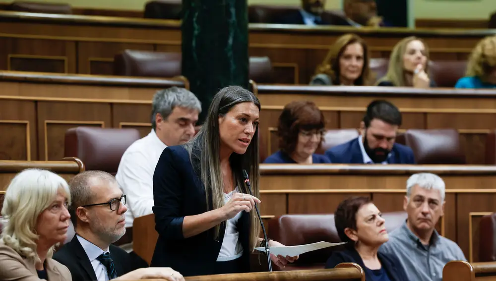 La portavoz de Junts, Míriam Nogueras, interviene durante la sesión de control al Ejecutivo La portavoz de Junts, Míriam Nogueras, interviene durante la sesión de control al Ejecutivo