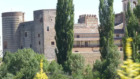 Castillo de Castilnovo, Segovia Castillo de Castilnovo, Segovia