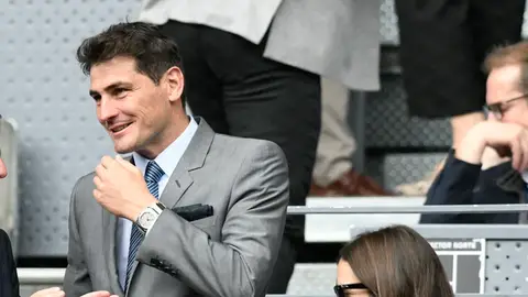 Iker Casillas sufre el robo de cinco relojes de lujo valorados en 50.000 euros a manos de una empleada del hogar y un vigilante de seguridad Iker Casillas sufre el robo de cinco relojes de lujo valorados en 50.000 euros a manos de una empleada del hogar y un vigilante de seguridad