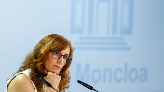 La ministra de Sanidad, Mónica García, durante una rueda de prensa posterior a la reunión del Consejo de Ministros La ministra de Sanidad, Mónica García, durante una rueda de prensa posterior a la reunión del Consejo de Ministros