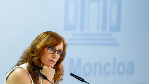 La ministra de Sanidad, Mónica García, durante una rueda de prensa posterior a la reunión del Consejo de Ministros La ministra de Sanidad, Mónica García, durante una rueda de prensa posterior a la reunión del Consejo de Ministros