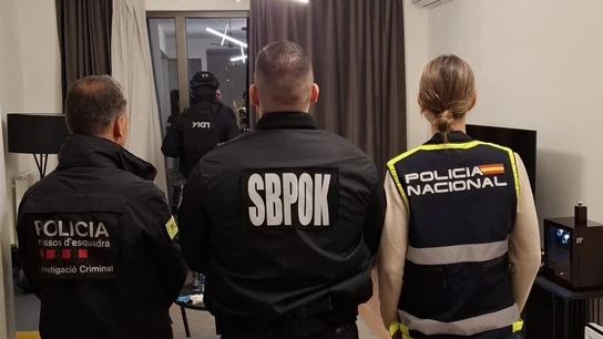 Mossos, Policía Nacional y Europol desmantelan dos redes criminales vinculadas al clan Vracarci dedicadas al narcotráfico Mossos, Policía Nacional y Europol desmantelan dos redes criminales vinculadas al clan Vracarci dedicadas al narcotráfico