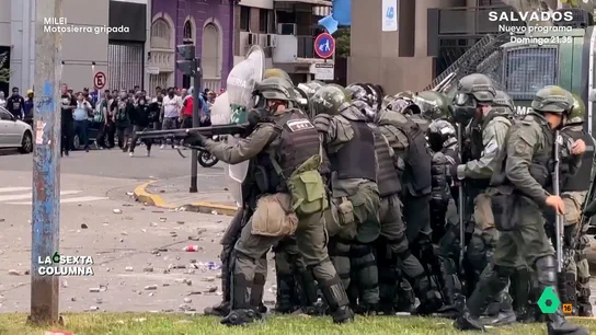 Así es la dura represión de Milei contra las protestas: de querer crear un FBI argentino a señalar a los sectores críticos laSexta Columna analiza en este vídeo los decretos y leyes aprobados por Javier Milei para reprimir las movilizaciones contra sus recortes. Algunas, según el periodista Sebastian Lacunza, "no legítimas de una democracia" para los organismos internacionales.