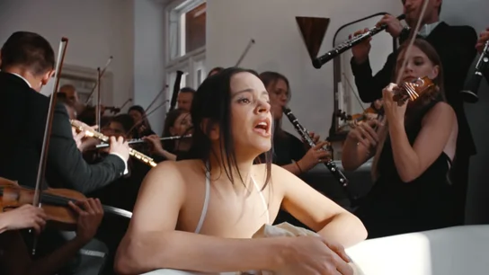 Rosalía estrena Berghain, su nuevo tema con Björk y Yves Tumor Rosalía estrena Berghain, su nuevo tema con Björk y Yves Tumor