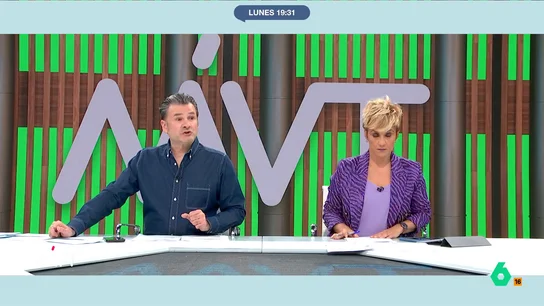 Iñaki López, tras el adelanto electoral de María Guardiola: "Ahora es coherente, no como cuando dijo que jamás gobernaría con Vox" Iñaki López, tras el adelanto electoral de María Guardiola: "Ahora es coherente, no como cuando dijo que jamás gobernaría con Vox"