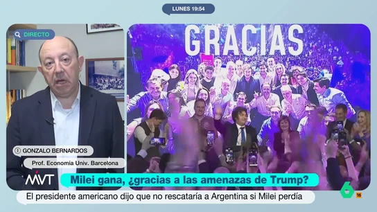 Gonzalo Bernardos, sobre el apoyo de Donald Trump a Javier Milei: "Nunca ayuda gratis, se cobrará la factura" El economista expone que el presidente argentino ha llevado a cabo una "estabilización de manual" que ha hecho que la mayor parte de los argentinos "sean más pobres". Esto ha hecho que tengan menor capacidad de compra y la inflación sea menor.