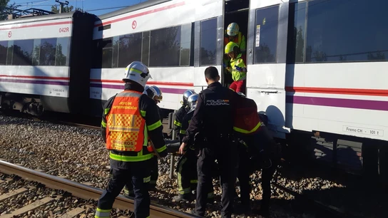 Servicios de emergencia acuden al descarrilamiento de un tren de Cercanías en San Fernando de Henares.  Servicios de emergencia acuden al descarrilamiento de un tren de Cercanías en San Fernando de Henares.