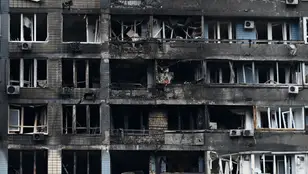 Imagen de archivo de un edificio en Ucrania destruido por ataques rusos.