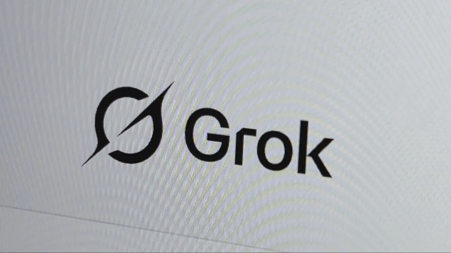 De red social en red social y ahora también enciclopedia: Elon Musk lanza Grokipedia, su proyecto para "corregir" a Wikipedia De red social en red social y ahora también enciclopedia: Elon Musk lanza Grokipedia, su proyecto para "corregir" a Wikipedia