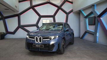 BMW iX3