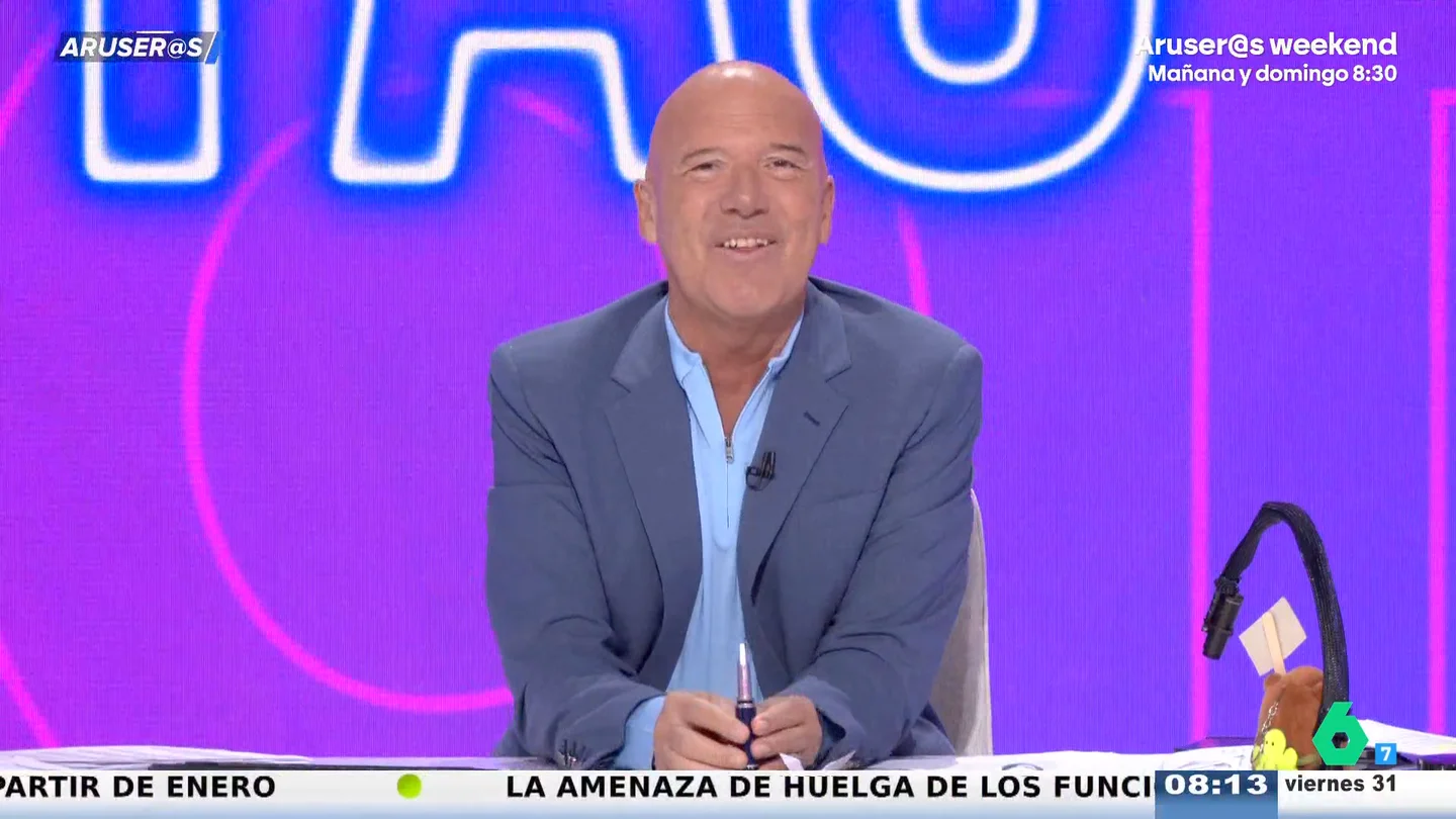 Así reacciona Alfonso Arús tras decir el rey Juan Carlos que es "el único español que no cobra pensión tras 40 años de servicio" Así reacciona Alfonso Arús tras decir el rey Juan Carlos que es "el único español que no cobra pensión tras 40 años de servicio"
