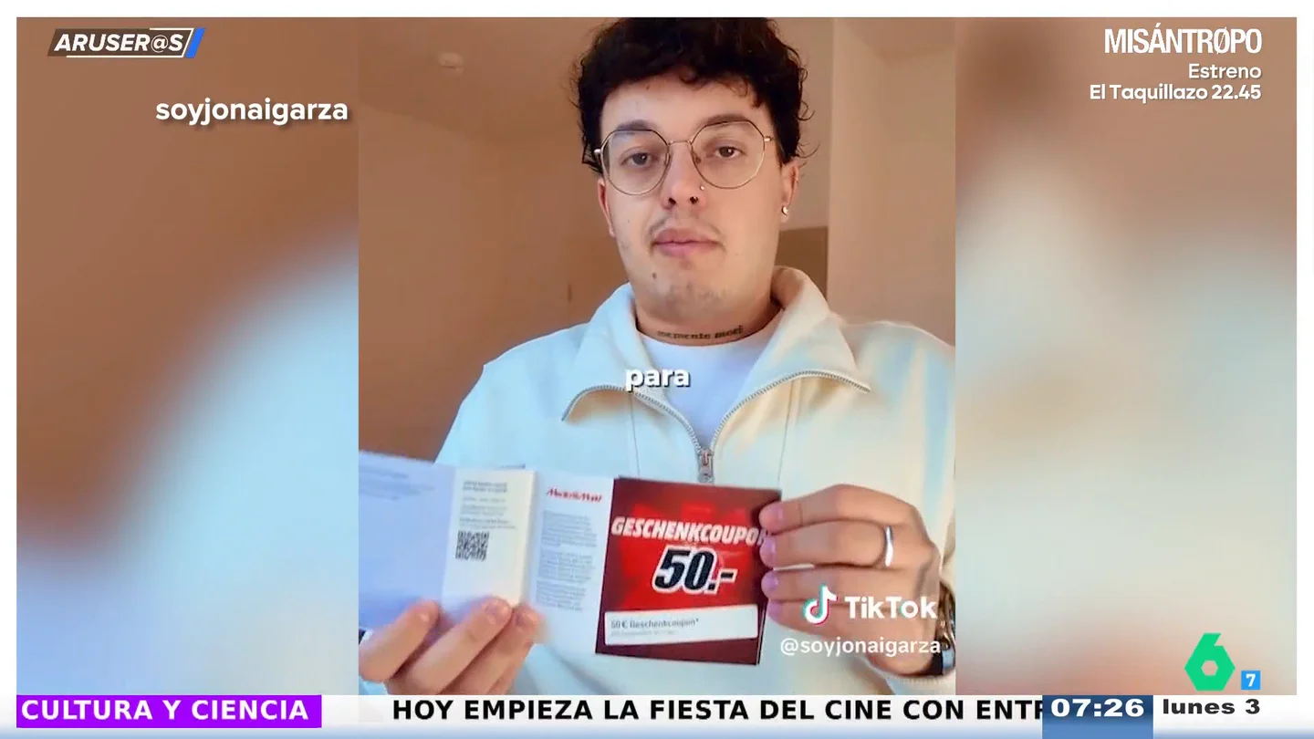 Un español se empadrona en Alemania y recibe una cesta de bienvenida a Leipzig: descuentos, bingo gratis y 50 euros de regalo en MediaMarkt Un español se empadrona en Alemania y recibe una cesta de bienvenida a Leipzig: descuentos, bingo gratis y 50 euros de regalo en MediaMarkt