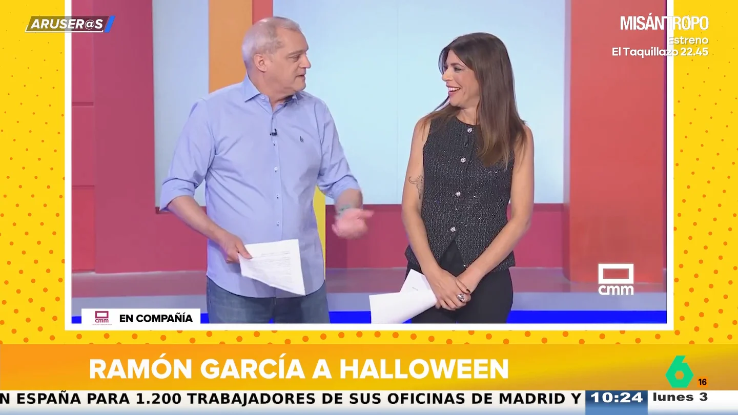 Gloria Santoro, a Ramón García tras su monólogo contra Halloween: "A los niños tú les darías dos hostias, pero hay que dar caramelos" Gloria Santoro, a Ramón García tras su monólogo contra Halloween: "A los niños tú les darías dos hostias, pero hay que dar caramelos"
