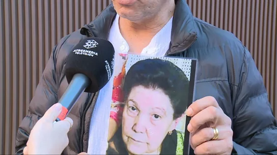 Mazón se hace la víctima y los familiares de las de la DANA responden: "Las de verdad están muertas" Mazón se hace la víctima y los familiares de las de la DANA responden: "Las de verdad están muertas"