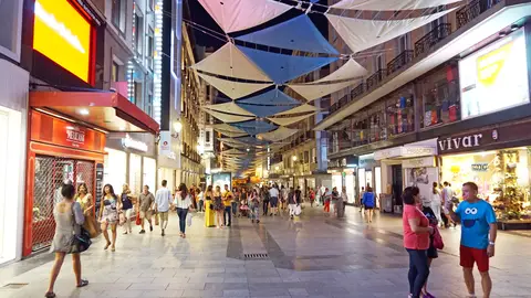 Calle Preciados, en Madrid Calle Preciados, en Madrid