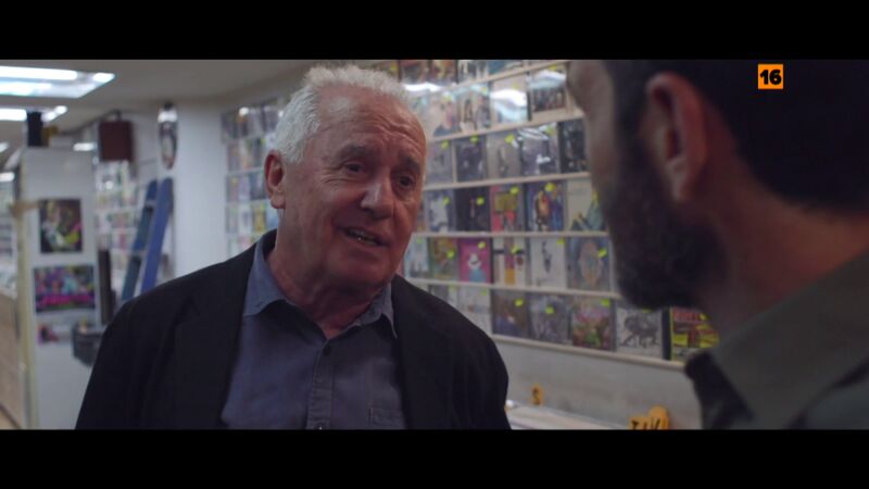 Víctor Manuel, sobre la noticia de ABC en la que se refieren a él como "el marido de Ana Belén" y no como cantante: "Eso es Ansón puro" Víctor Manuel, sobre la noticia de ABC en la que se refieren a él como "el marido de Ana Belén" y no como cantante: "Eso es Ansón puro"