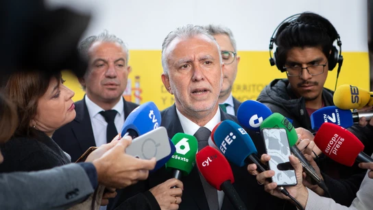 Ángel Víctor Torres atiende a los medios tras la reunión de la Comisión Interministerial de Coordinación de la Administración Periférica del Estado Ángel Víctor Torres atiende a los medios tras la reunión de la Comisión Interministerial de Coordinación de la Administración Periférica del Estado