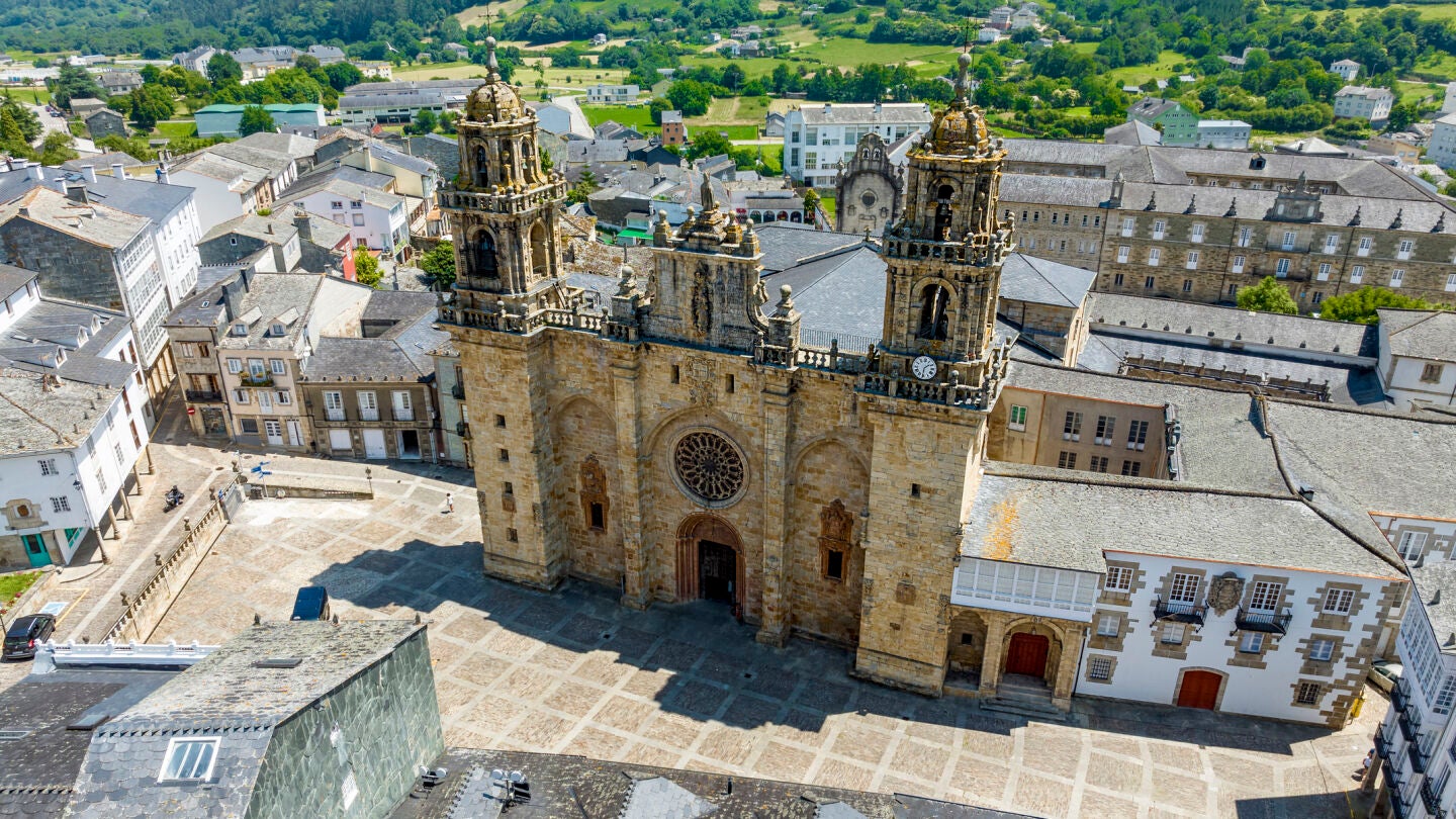 La Bas&iacute;lica de San Marti&ntilde;o de Mondo&ntilde;edo de Lugo