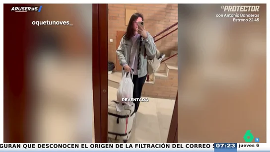 La inspiradora rutina de María Fernández, la joven con discapacidad visual que vive entre Sevilla y Barcelona: "No siempre es fácil" La inspiradora rutina de María Fernández, la joven con discapacidad visual que vive entre Sevilla y Barcelona: "No siempre es fácil"