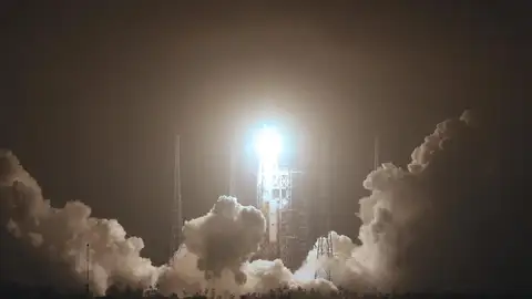 Lanzamiento al espacio desde Wenchang Lanzamiento al espacio desde Wenchang