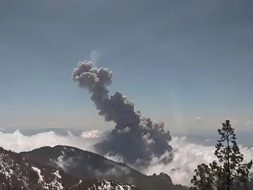 Erupción volcánica Erupción volcánica