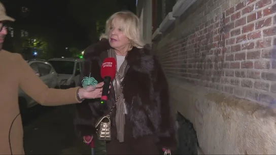 Bárbara Rey reacciona al 'olvido' de Juan Carlos I de incluirla en sus memorias: "Si hablo arde troya" Bárbara Rey reacciona al 'olvido' de Juan Carlos I de incluirla en sus memorias: "Si hablo arde troya"