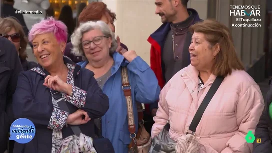 Thais Villas alucina al descubrir la anécdota de una mujer con Juan Carlos I: "Hubiese podido ser Bárbara Rey 2.0" ¿Debería volver el rey emérito a España? La reportera ha salido a la calle para preguntar a la gente sobre esta cuestión en 'Hablando se enciende la gente' tras la publicación de las memorias de Juan Carlos I.