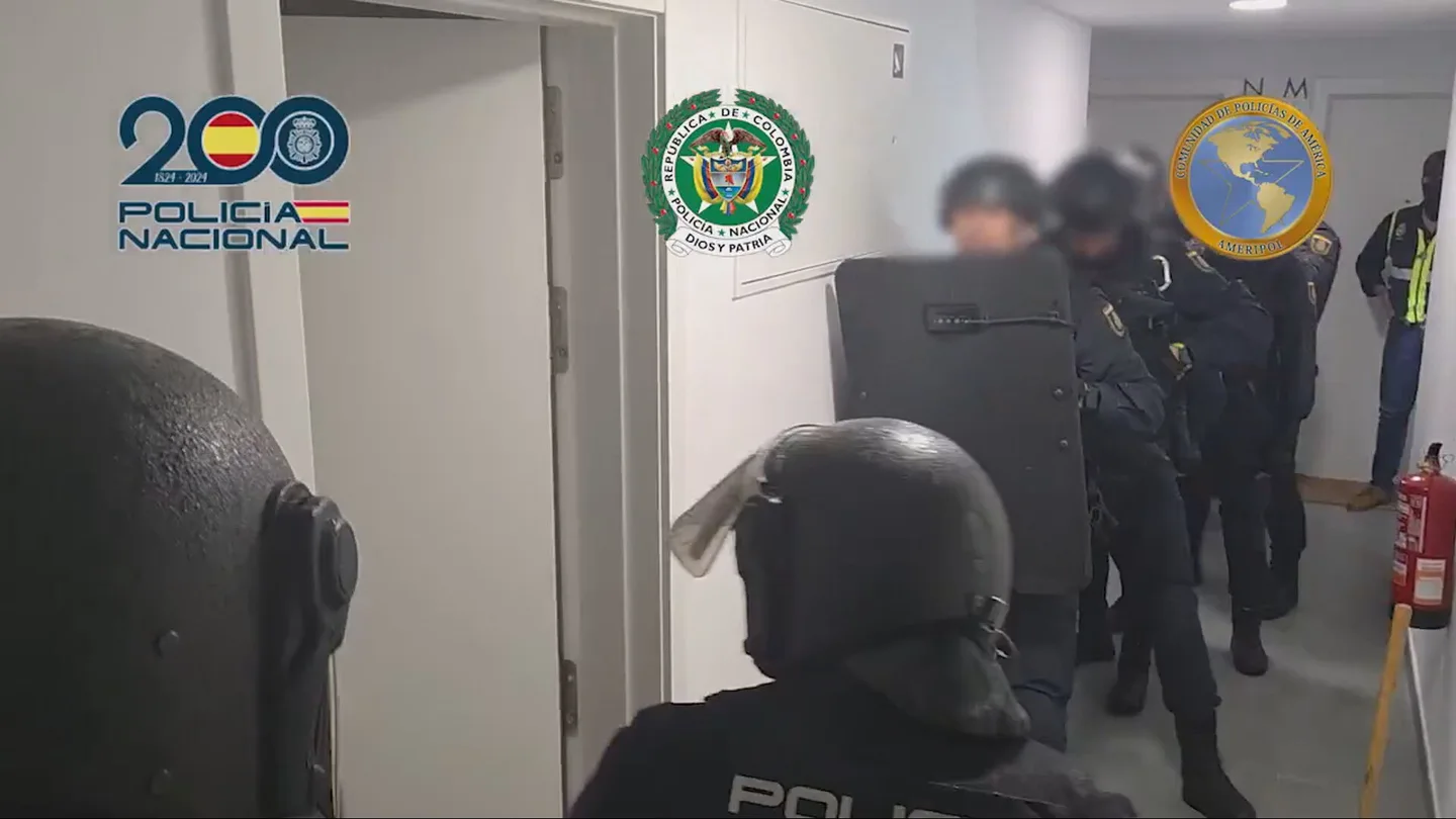 La Policía entra en uno de los domicilios de el Tren de Aragua en España. La Policía entra en uno de los domicilios de el Tren de Aragua en España.