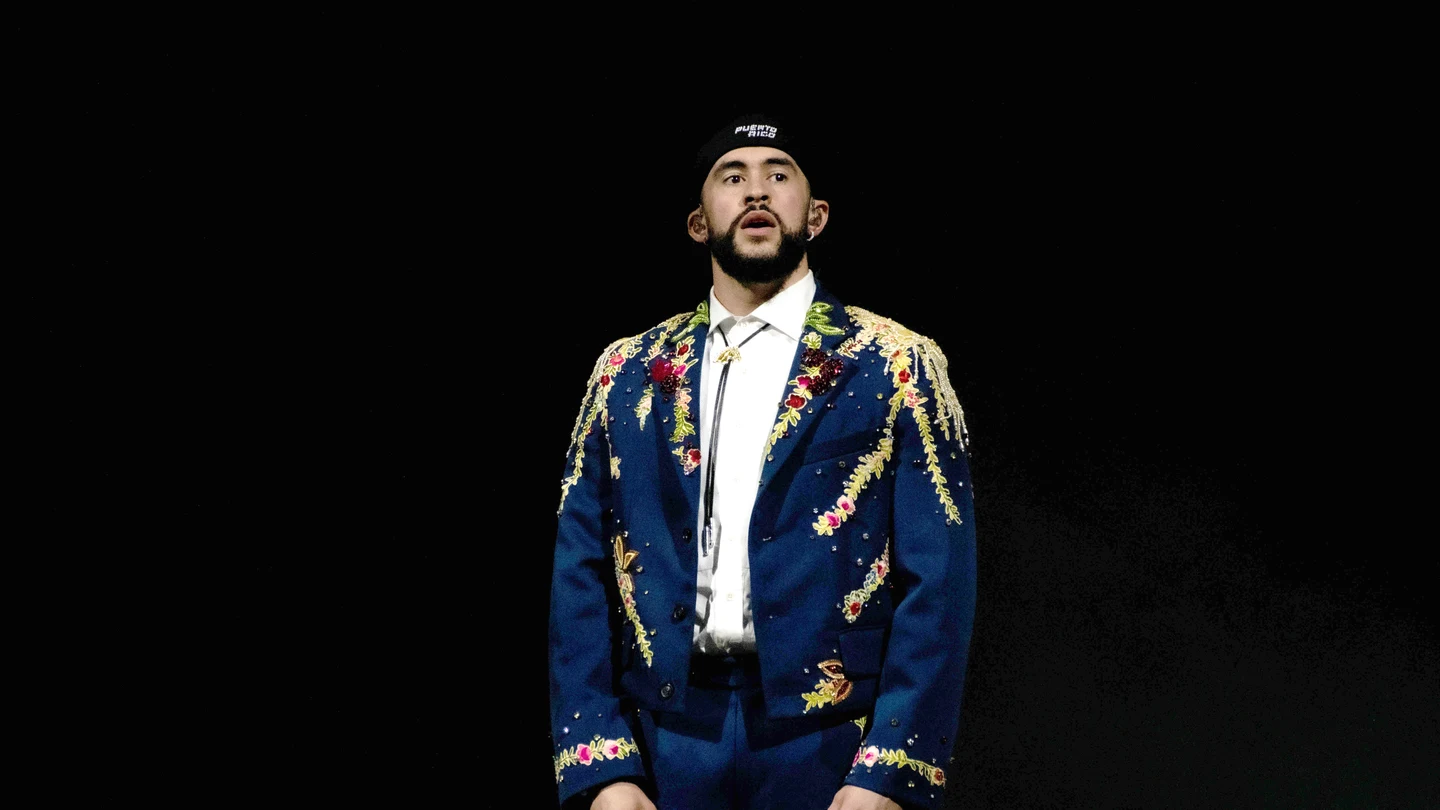 Bad Bunny en un concierto en Puerto Rico. Bad Bunny en un concierto en Puerto Rico.