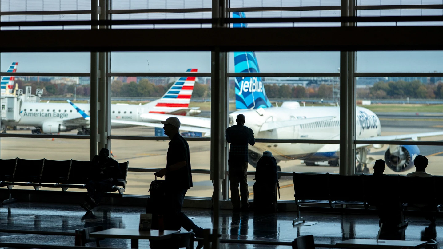 Aeropuerto Nacional Ronald Reagan de Washington, Estados Unidos. Aeropuerto Nacional Ronald Reagan de Washington, Estados Unidos.