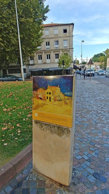 Arles, enclave donde estaba la casa amarilla pintada por Van Gogh