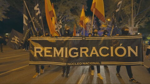 Gritos racistas, loas a Hitler y est&eacute;tica ultra: as&iacute; es N&uacute;cleo Nacional, el grupo neonazi m&aacute;s activo de Madrid 