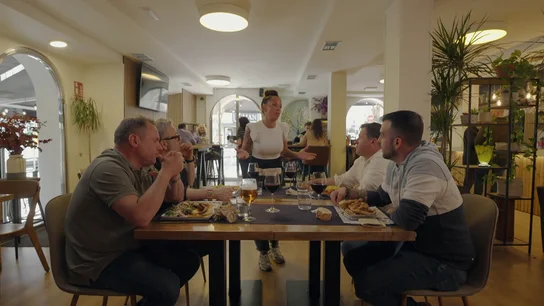 La polémica respuesta de la dueña de un local cuando destapan que sus "rabas de Santander" no son de Santander La polémica respuesta de la dueña de un local cuando destapan que sus "rabas de Santander" no son de Santander