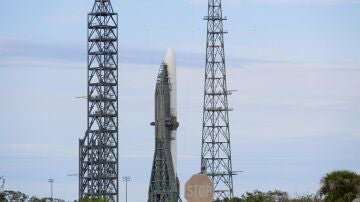 La NASA retrasa el lanzamiento del cohete New Glenn 2 de Blue Origin por la tormenta solar