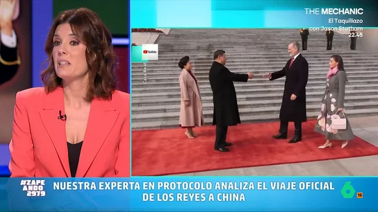 María José Gómez y Verdú, sobre el saludo sin reverencia de Xi Jinping a los reyes en China: "La monarquía ellos no la contemplan" María José Gómez y Verdú desvela los detalles del protocolo de los reyes Felipe VI y Letizia en su visita a China, desde el "error" de las flores al rey a las diferencias en las cenas de gala entre China y España.