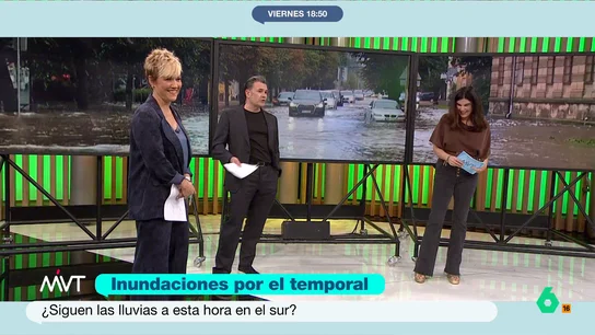 La pícara sugerencia de Iñaki López ante un fin de semana de mal tiempo: "Si desde aquí no animamos al tema..." La previsión meteorológica de nuestro país marca un fin de semana de lluvia, tormentas y fuerte viento. Esto lleva al presentador de Más Vale Tarde a considerar que nos espera un fin de semana de "peli y manta".
