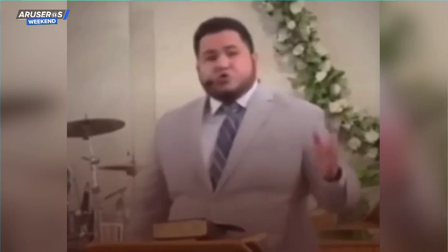 El vídeo viral del pastor que pide a los feligreses dinero para pagarse un crucero porque Dios así lo quiere El vídeo viral del pastor que pide a los feligreses dinero para pagarse un crucero porque Dios así lo quiere