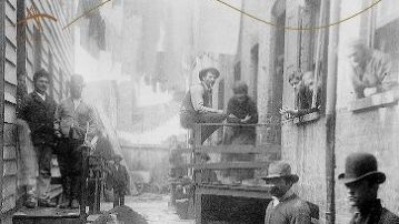 C&oacute;mo vive la otra mitad, Jacob A. Riis