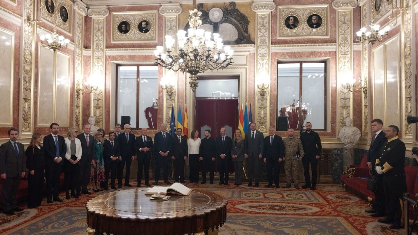 Zelenski acude al Congreso de los Diputados en su visita a España