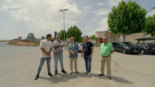 El dueño del 'Bos Taurus' confiesa a Chicote que filtra a su clientela: "Si no estás preparado para el lujo, no vengas" El dueño del 'Bos Taurus' confiesa a Chicote que filtra a su clientela: "Si no estás preparado para el lujo, no vengas"